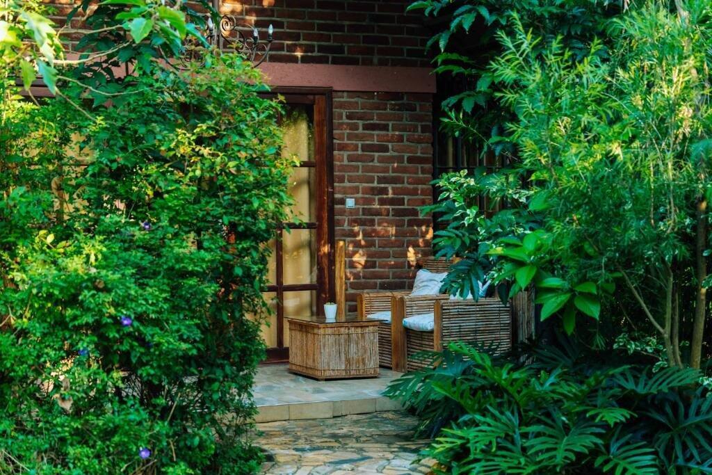 Banana Farm Eco Hostel